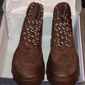 Maya High Top Bootie Brown size 9